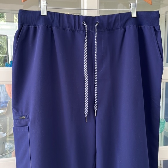 Jaanuu Men's Solution 6-Pocket Scrub Pants  in Navy Blue Size‎ 2X/XXL - Picture 3 of 14
